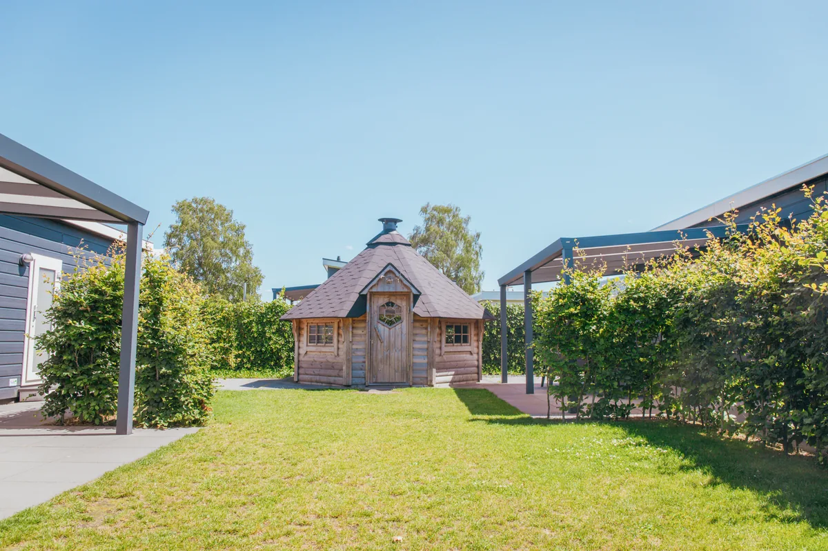 Veluwelodge XL met grillhuis (6 + 6 personen)