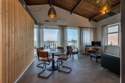 Apt - Dorpsplein 6C Koudekerke "Pleinzi
