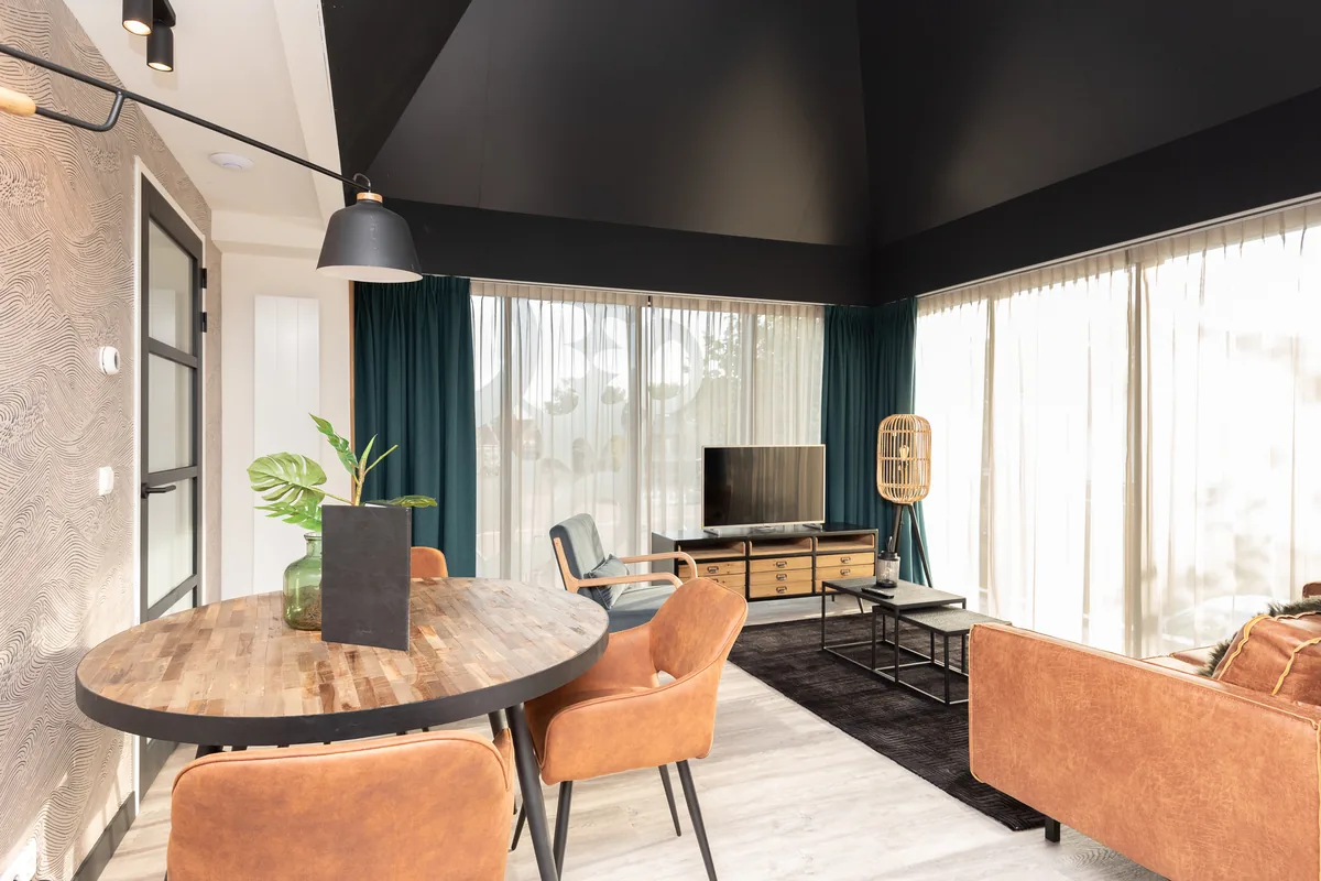 Luxe apt - Jan van Renesseweg 1 Reness