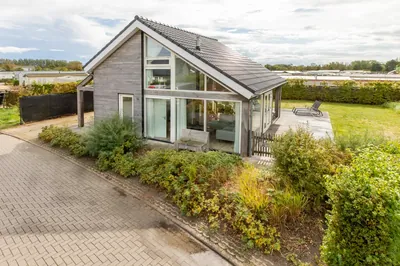 Zonnedorp Kavel 10, Renesse
