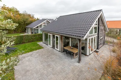 Zonnedorp 21 Beach Villa Joya, Renesse