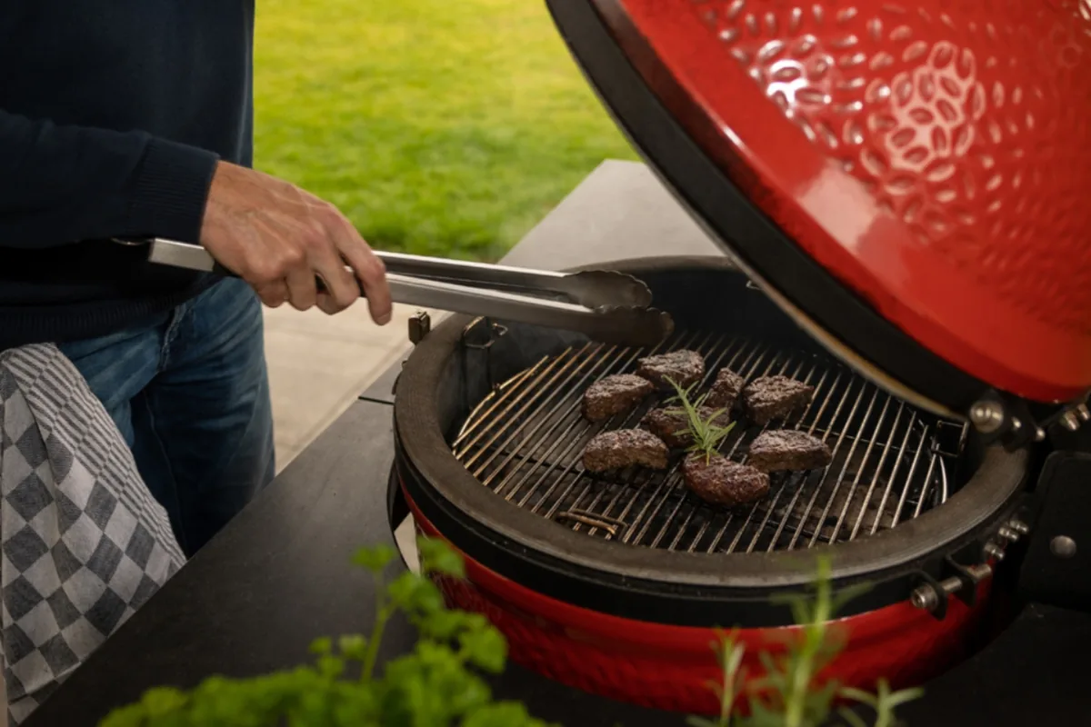 Premium Game and Grill 16p