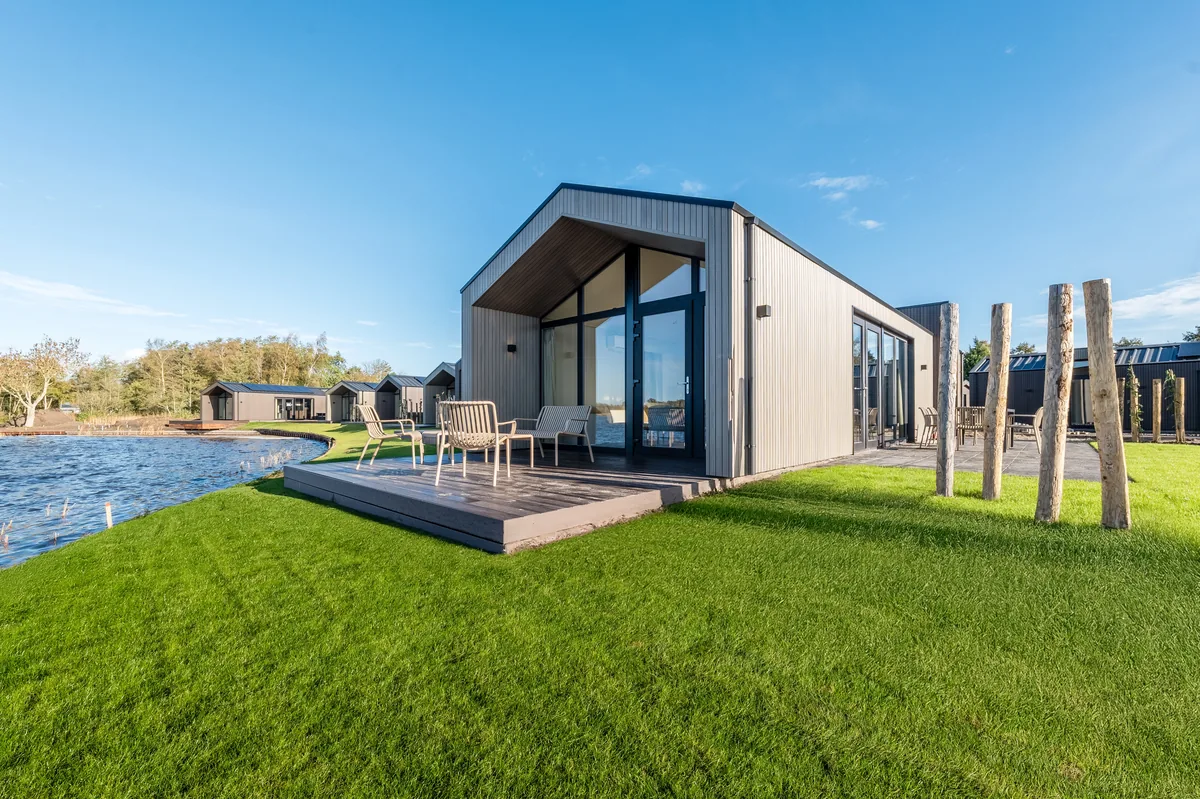 Ravenbosch met sauna en open haard